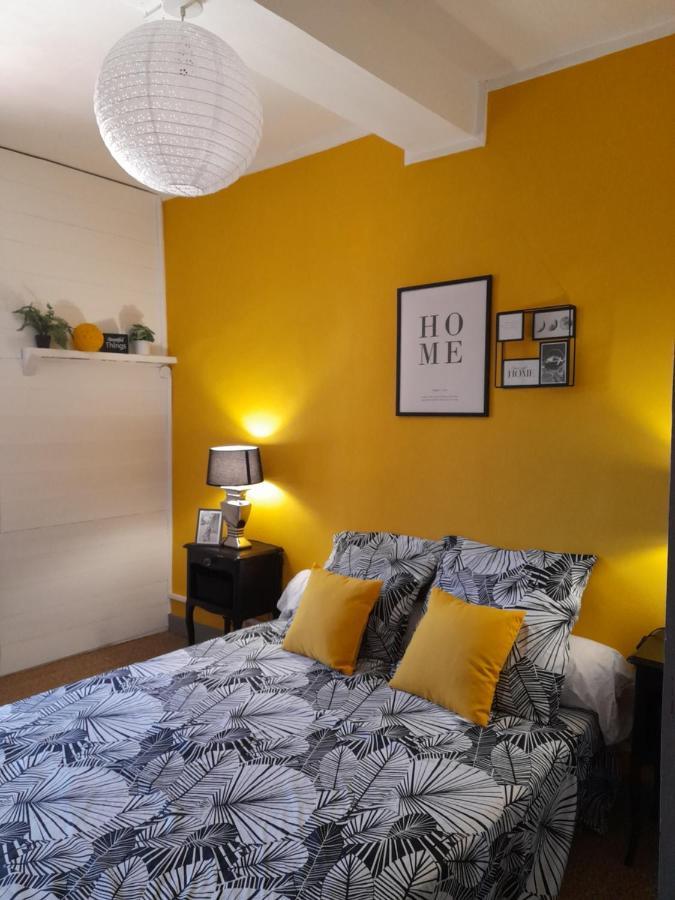 Caramany B&B Chambres "Chez Meme Germaine" מראה חיצוני תמונה