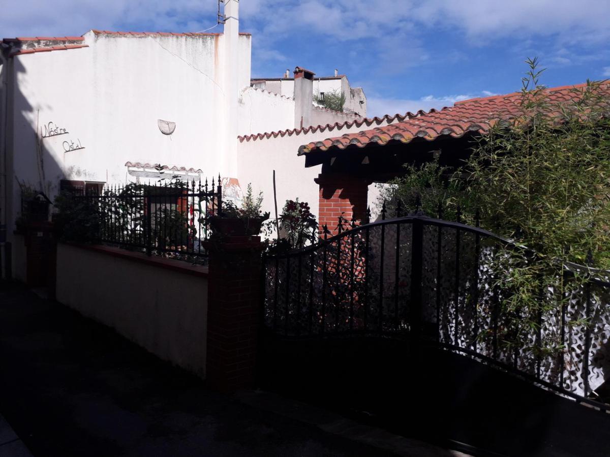 Caramany B&B Chambres "Chez Meme Germaine" מראה חיצוני תמונה
