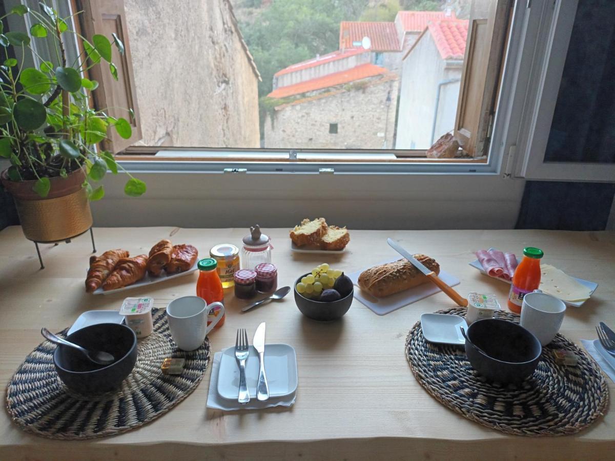 Caramany B&B Chambres "Chez Meme Germaine" מראה חיצוני תמונה