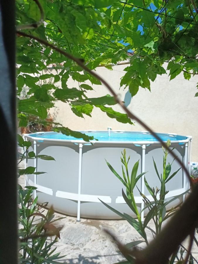 Caramany B&B Chambres "Chez Meme Germaine" מראה חיצוני תמונה