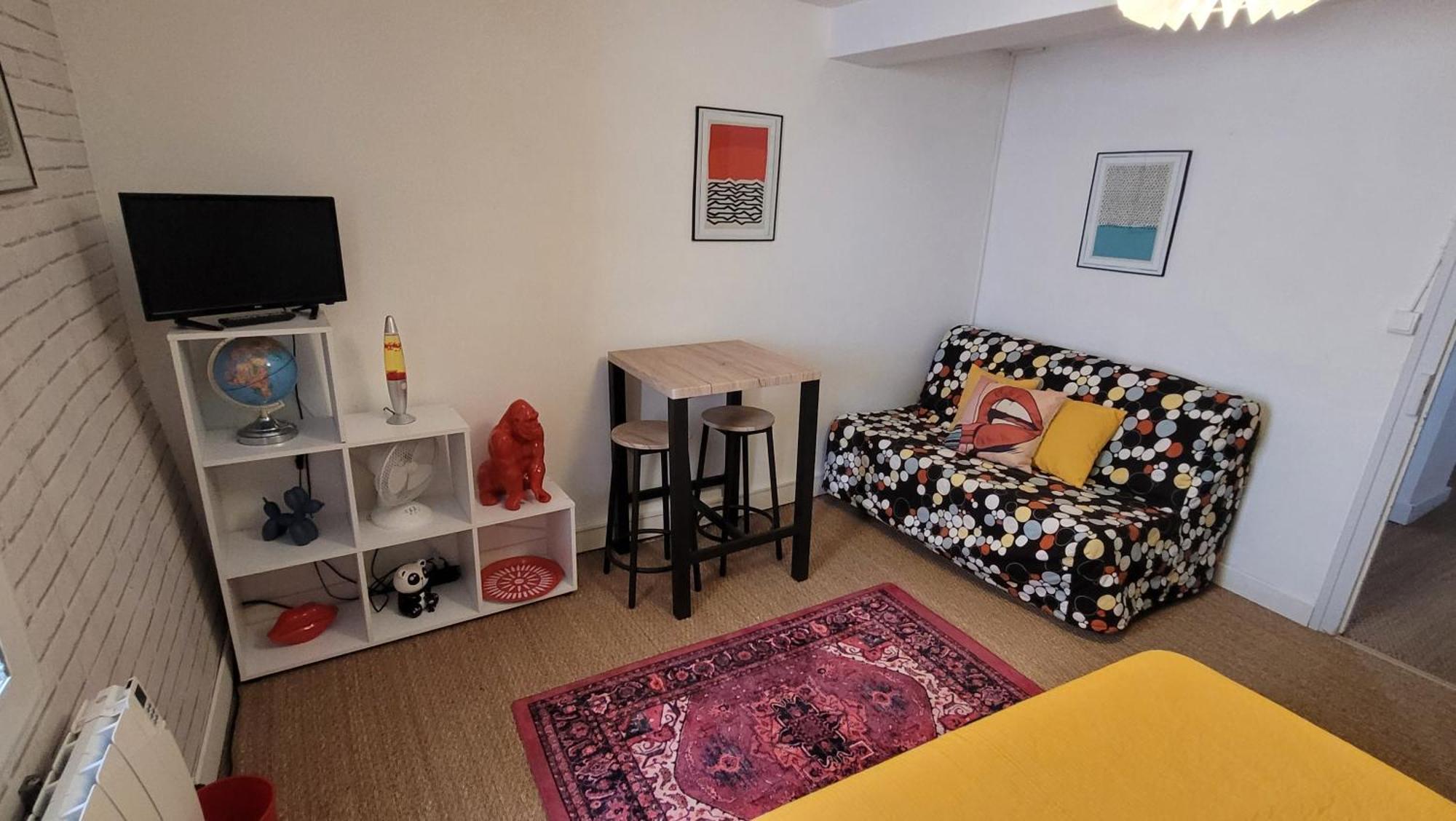 Caramany B&B Chambres "Chez Meme Germaine" מראה חיצוני תמונה